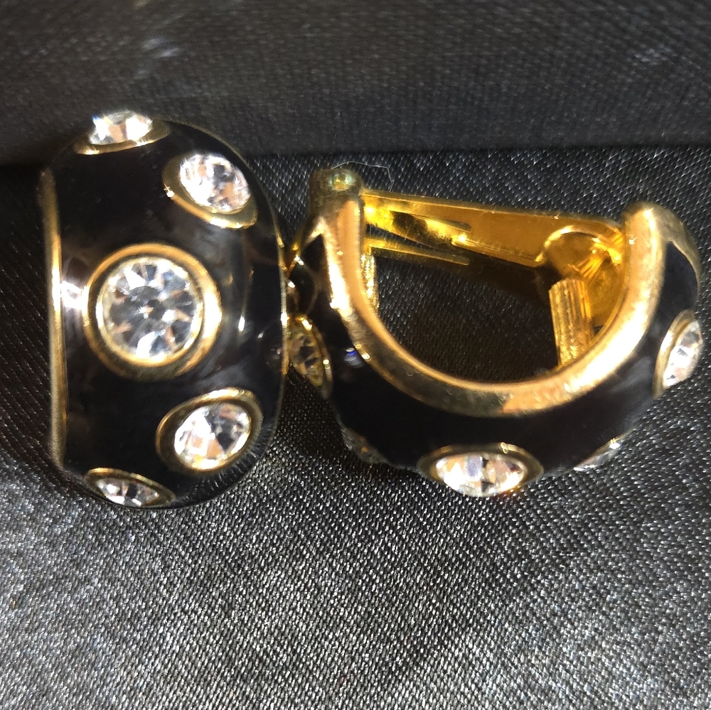 DIOR Gold Plated and Black Enamel with Rhinestone Clip On Earrings VTG ✨️✨️ - Picture 3 of 5